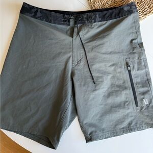 Vuori Men’s board shorts